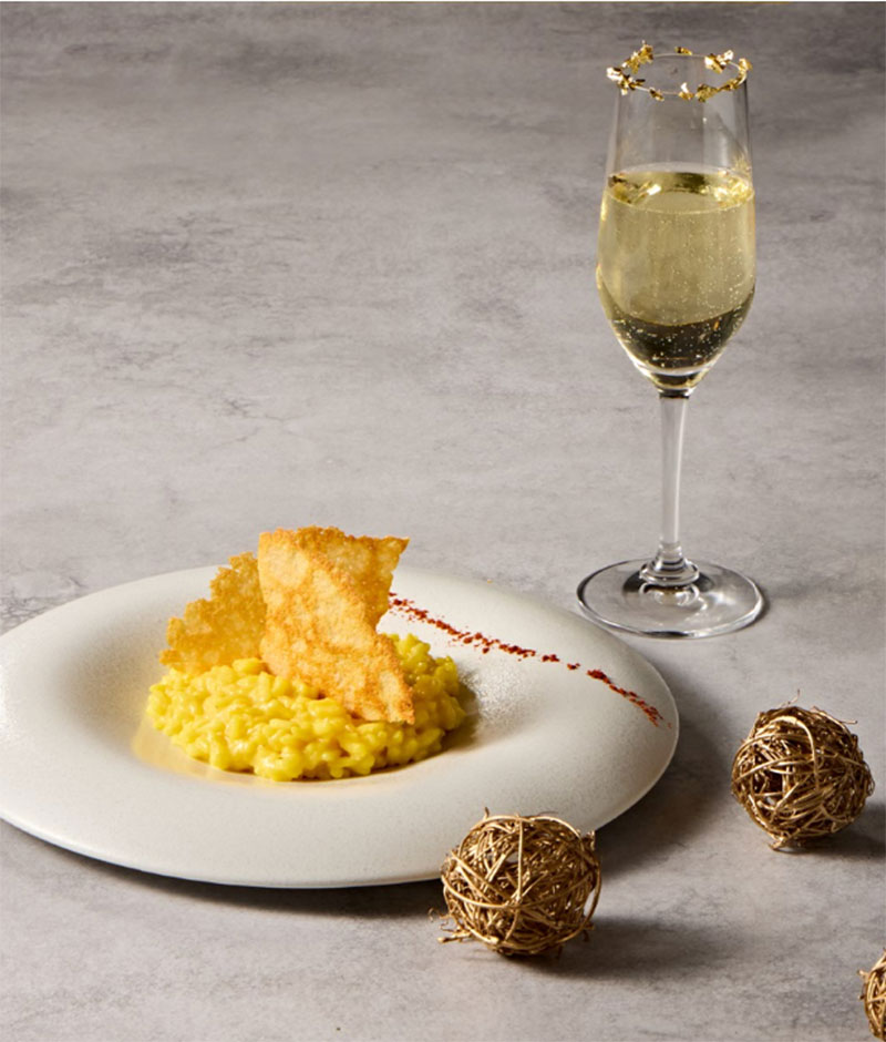 「リゾット アッラミラネーゼ」スパークリングワインセット